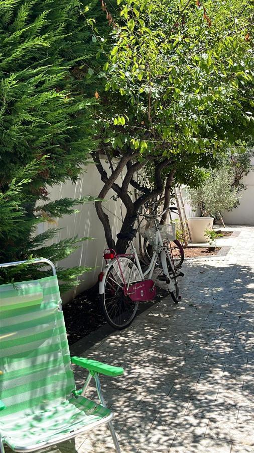 Il Platano Di Nathaly Hotel Bari Kültér fotó